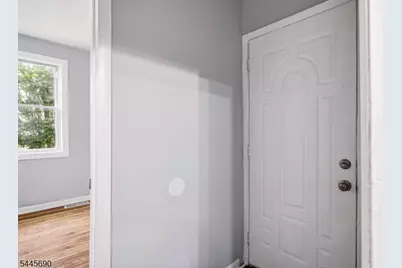 65 Highland Ave, Newark, NJ 07104 - Photo 6