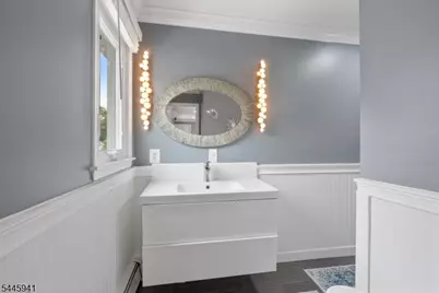 16 Adrian St, Pompton Lakes, NJ 07442 - Photo 32