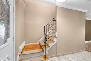 16 Adrian St, Pompton Lakes, NJ 07442 - Photo 8