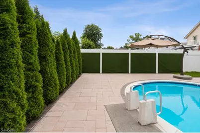 16 Adrian St, Pompton Lakes, NJ 07442 - Photo 36