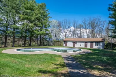 125 Riva Dr, Mansfield Township, NJ 07840 - Photo 26