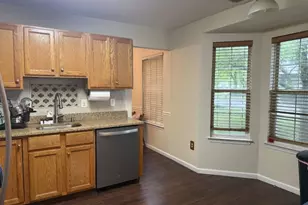 58 Waugh Ct, Bridgewater, NJ 08807 - Photo 2