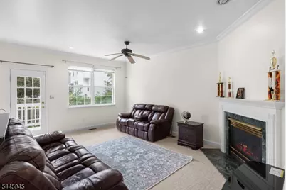 4 Bonner Ct, Hopewell Township, NJ 08534 - Photo 10