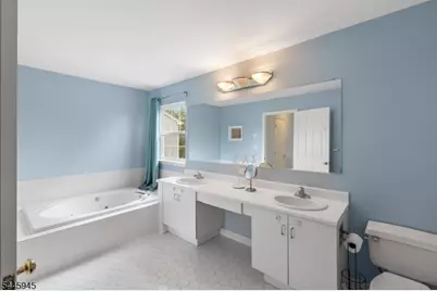 4 Bonner Ct, Hopewell Township, NJ 08534 - Photo 20