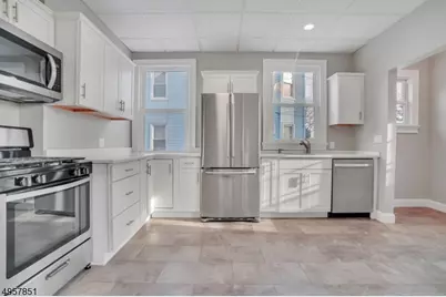 25 Olyphant Dr #1, Morristown, NJ 07960 - Photo 12