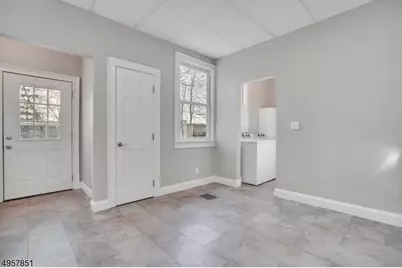 25 Olyphant Dr #1, Morristown, NJ 07960 - Photo 14