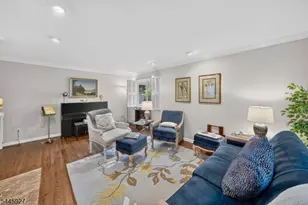 39 Hunters Cir, Tewksbury Township, NJ 08833 - Photo 8