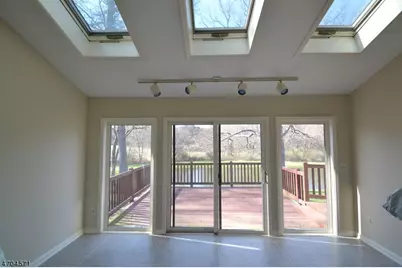 39 Hunters Circle, Tewksbury Township, NJ 08833 - Photo 14