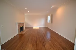 39 Hunters Cir, Tewksbury Township, NJ 08833 - Photo 12