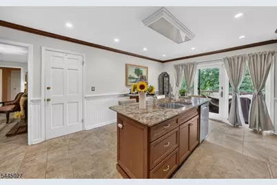 39 Hunters Circle, Tewksbury Township, NJ 08833 - Photo 18