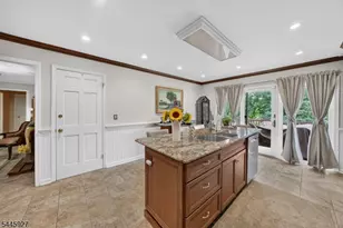 39 Hunters Cir, Tewksbury Township, NJ 08833 - Photo 18