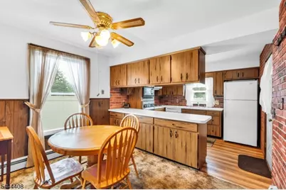 31 N Dell Ave, Roxbury Township, NJ 07847 - Photo 8