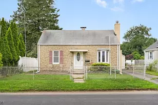 31 N Dell Ave, Roxbury Township, NJ 07847 - Photo 2