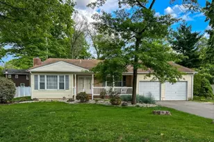 9 Boxwood Rd, Piscataway Township, NJ 08854 - Photo 1
