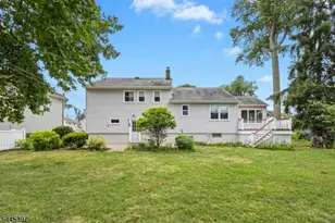 1 Aberdeen Ct, Cranford Township, NJ 07016 - Photo 32