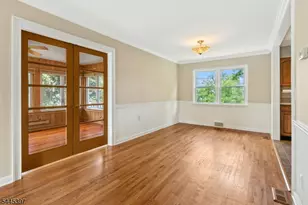 1 Aberdeen Ct, Cranford Township, NJ 07016 - Photo 8