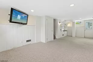 1 Aberdeen Ct, Cranford Township, NJ 07016 - Photo 16