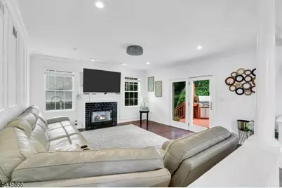 54 Winding Brook Dr, Old Bridge Township, NJ 07747 - Photo 12