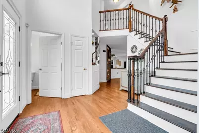 54 Winding Brook Dr, Old Bridge Township, NJ 07747 - Photo 10
