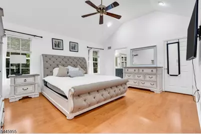 54 Winding Brook Dr, Old Bridge Township, NJ 07747 - Photo 28