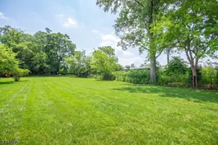 98 Haddenfield Rd, Clifton, NJ 07013 - Photo 48