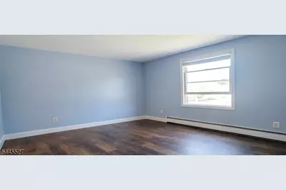 25 Essex Rd, Wantage, NJ 07461 - Photo 6