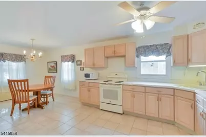 899 Green Pond Rd, Rockaway Township, NJ 07866 - Photo 2