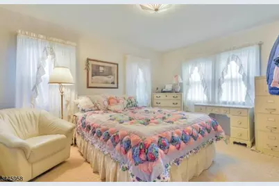 899 Green Pond Rd, Rockaway Township, NJ 07866 - Photo 4