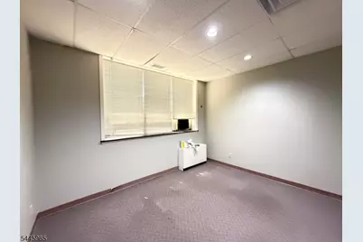 28 Millburn Ave Suite 6, Springfield, NJ 07081 - Photo 8