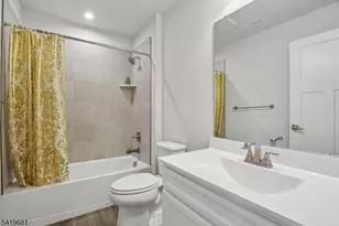 49 Owen Ct, Franklin Township, NJ 08873 - Photo 20