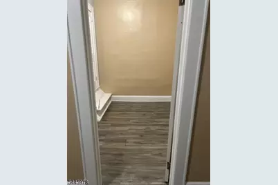 80 Crawford St #2, East Orange, NJ 07018 - Photo 12