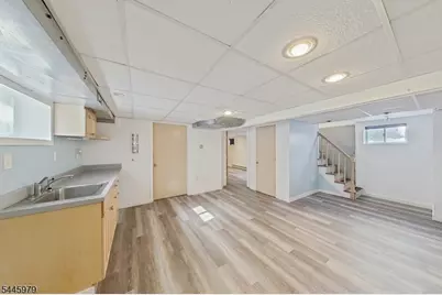 335 Union Ave, Belleville, NJ 07109 - Photo 40