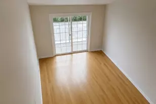 362 Cambridge Dr, Butler, NJ 07405 - Photo 2