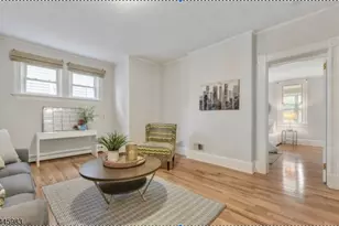 84 Grove St, Montclair, NJ 07042 - Photo 6