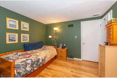89 Moraine Rd, Parsippany, NJ 07950 - Photo 1