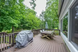 89 Moraine Rd, Parsippany, NJ 07950 - Photo 18