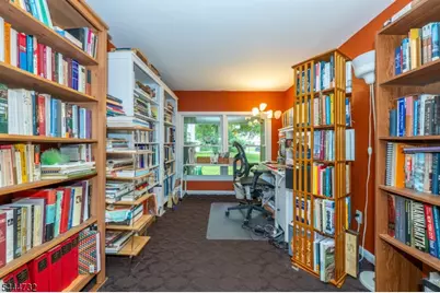 89 Moraine Rd, Parsippany, NJ 07950 - Photo 26