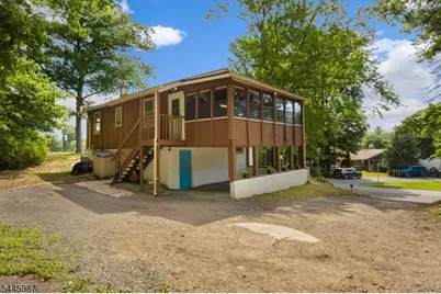 19 W Shawnee Trl, Jefferson Township, NJ 07885 - Photo 4