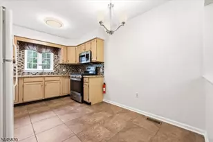 73 Castleton Rd, Montgomery Township, NJ 08540 - Photo 14