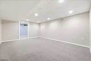 73 Castleton Rd, Montgomery Township, NJ 08540 - Photo 24