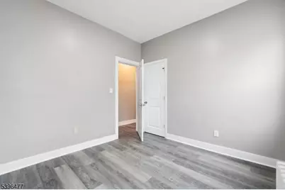 337 Leslie St, Newark, NJ 07112 - Photo 12