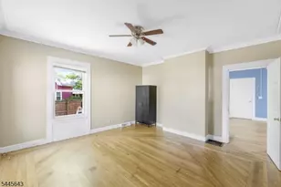 41 Elizabeth St, South Bound Brook Boro, NJ 08880 - Photo 8