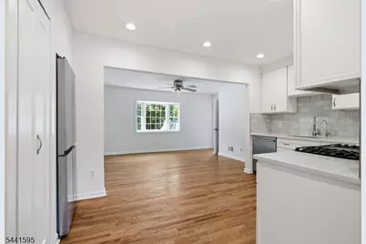 52 Hamilton St, Madison, NJ 07940 - Photo 6
