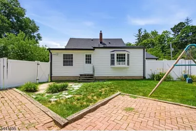 52 Hamilton St, Madison, NJ 07940 - Photo 28