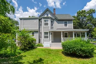 46 Hillside Ave, Chatham, NJ 07928 - Photo 2