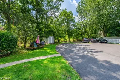 46 Hillside Ave, Chatham, NJ 07928 - Photo 8