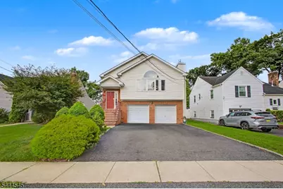 453 Huntington Rd, Union Township, NJ 07083 - Photo 2