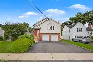 453 Huntington Rd, Union Township, NJ 07083 - Photo 2