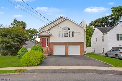 453 Huntington Rd, Union Township, NJ 07083 - Photo 1