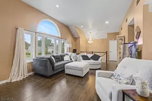 453 Huntington Rd, Union Township, NJ 07083 - Photo 6